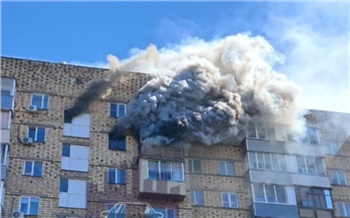 Женщина погибла при пожаре в девятиэтажке на правобережье Красноярска